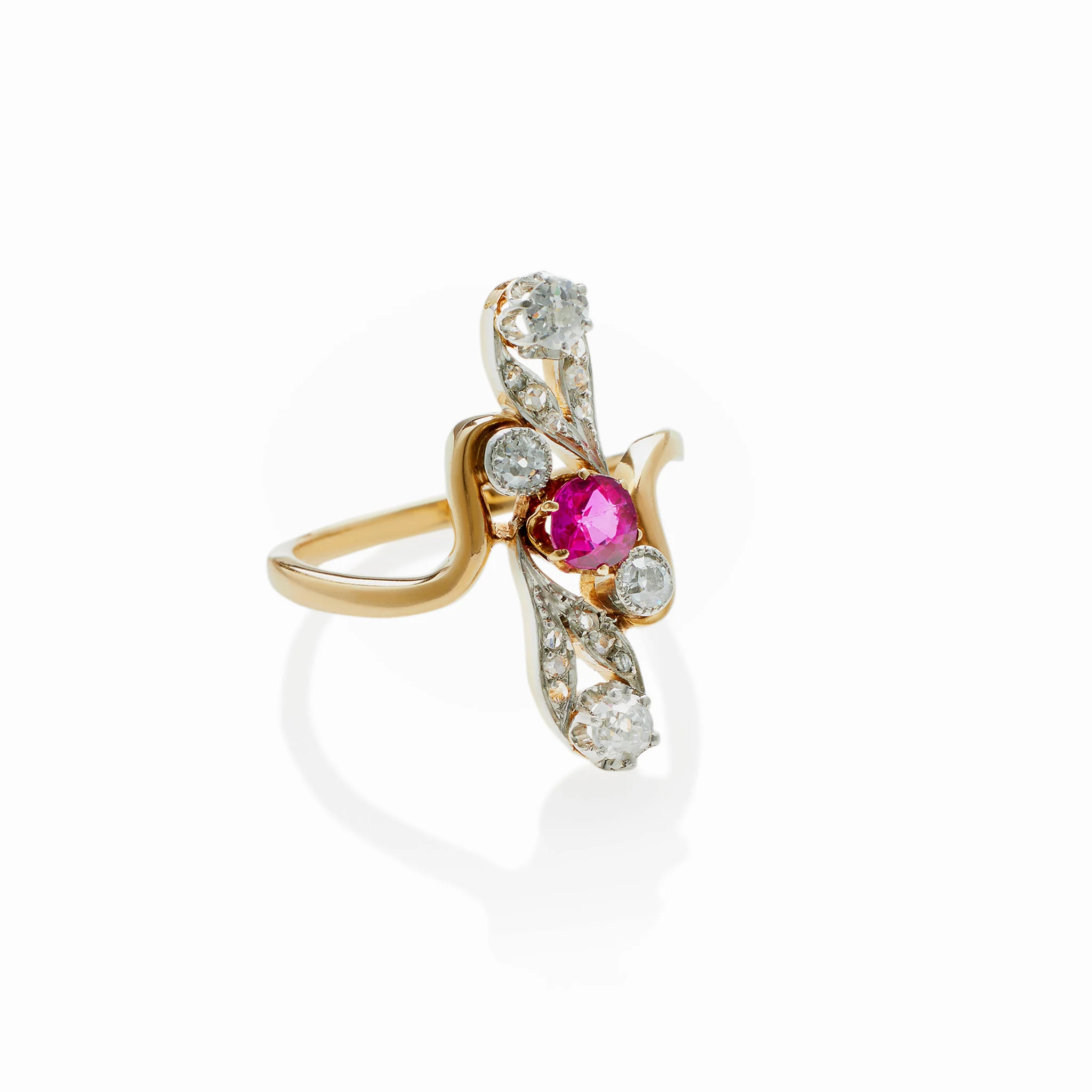 A French Ruby and Diamond Ring - Image 4