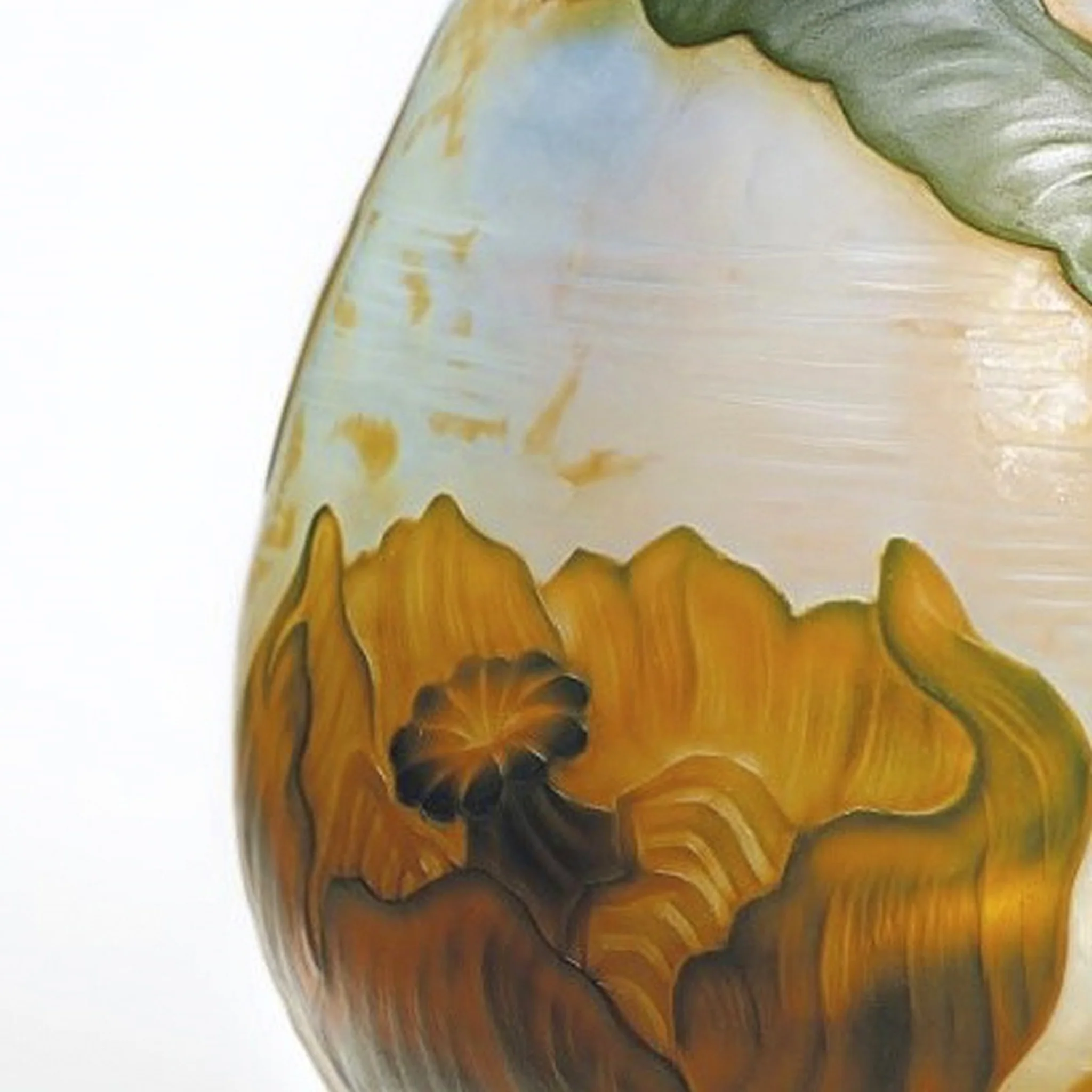 Daum Nancy "Nénuphars" Cameo Glass Vase - Image 3
