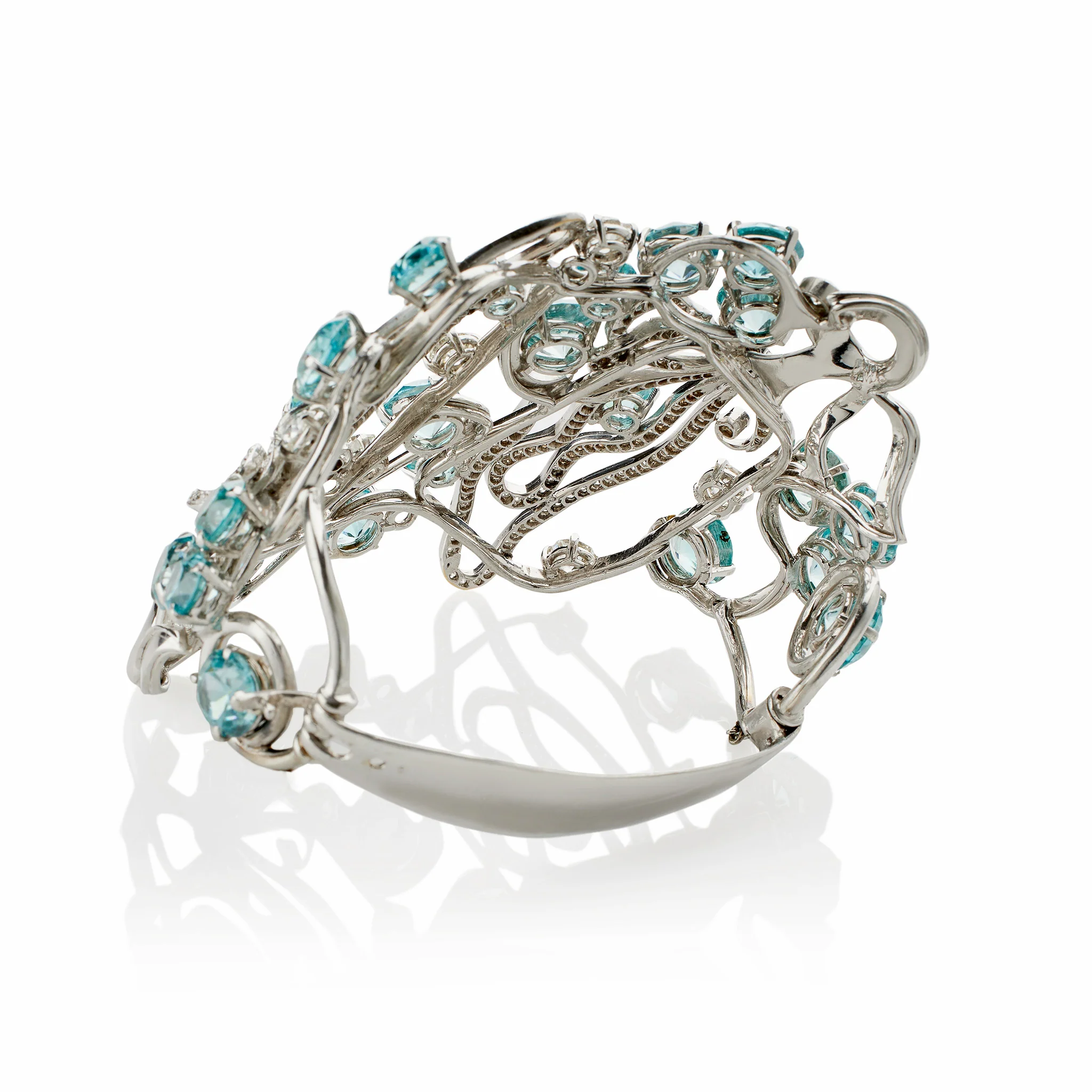 Seaman Schepps Blue Zircon and Diamond Bracelet - Image 5