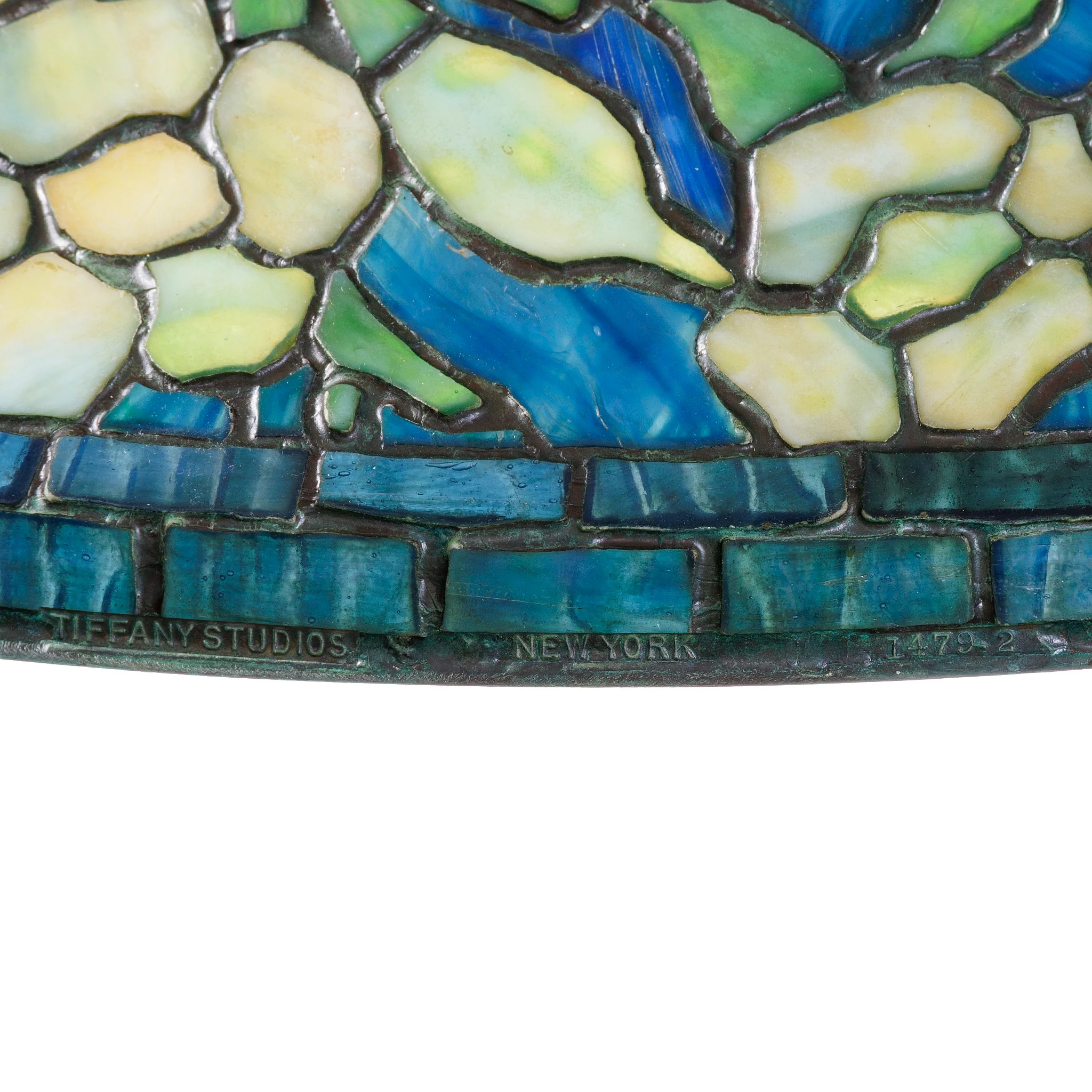 Tiffany Studios New York "Allamanda"  Table Lamp - Image 8