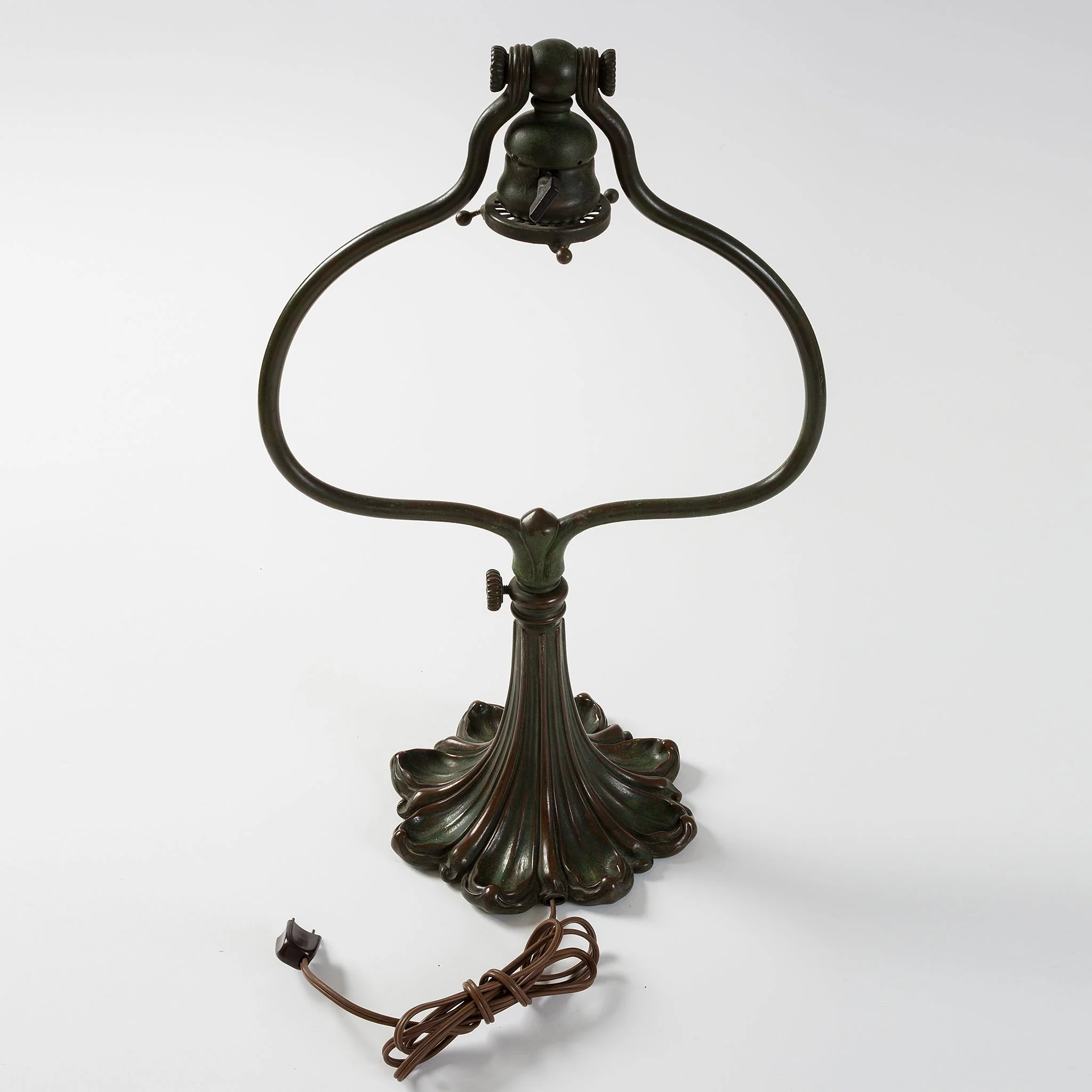 Tiffany Studios New York "Damascene Harp" Desk Lamp - Image 6