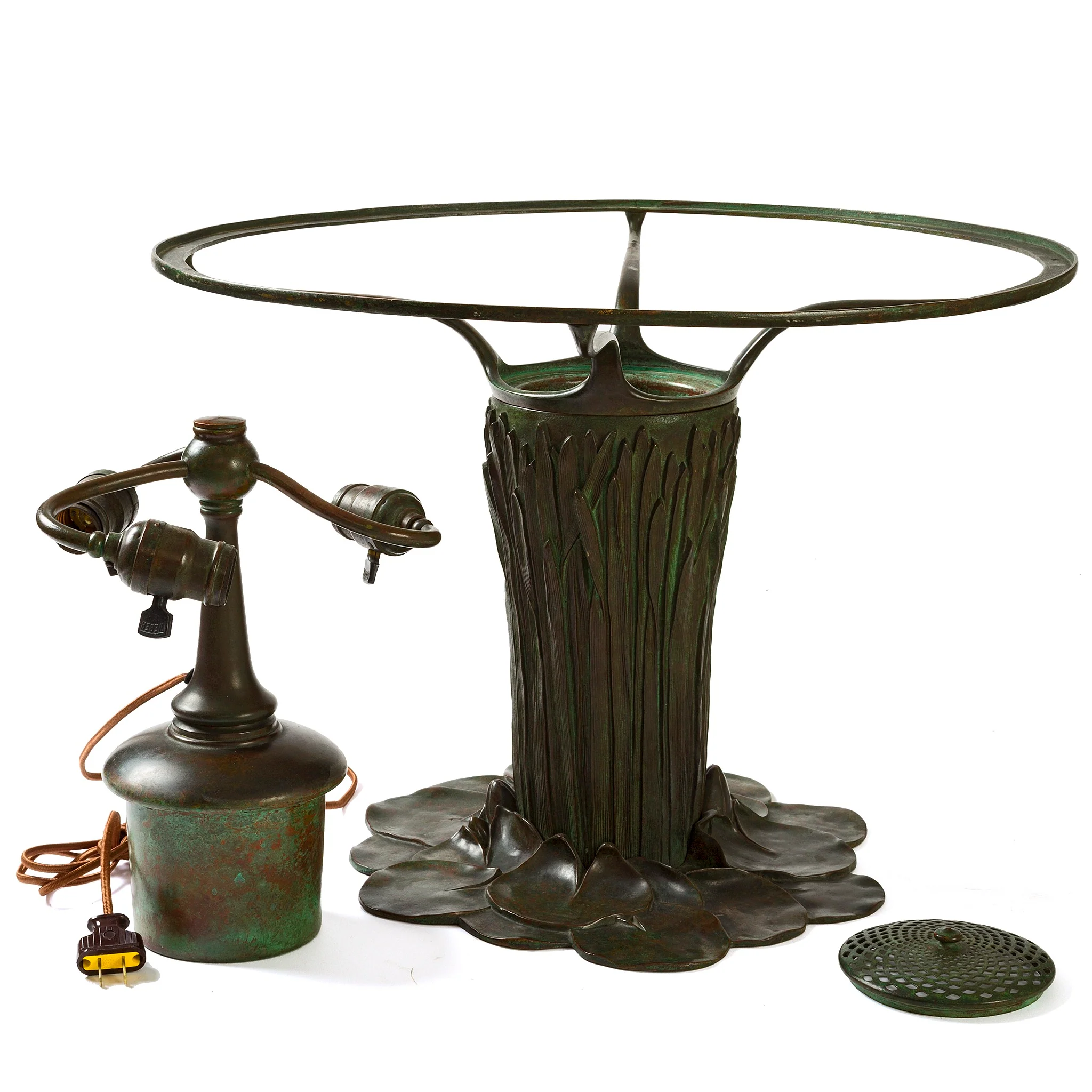 Tiffany Studios New York “Flowering Water Lily” Table Lamp - Image 8