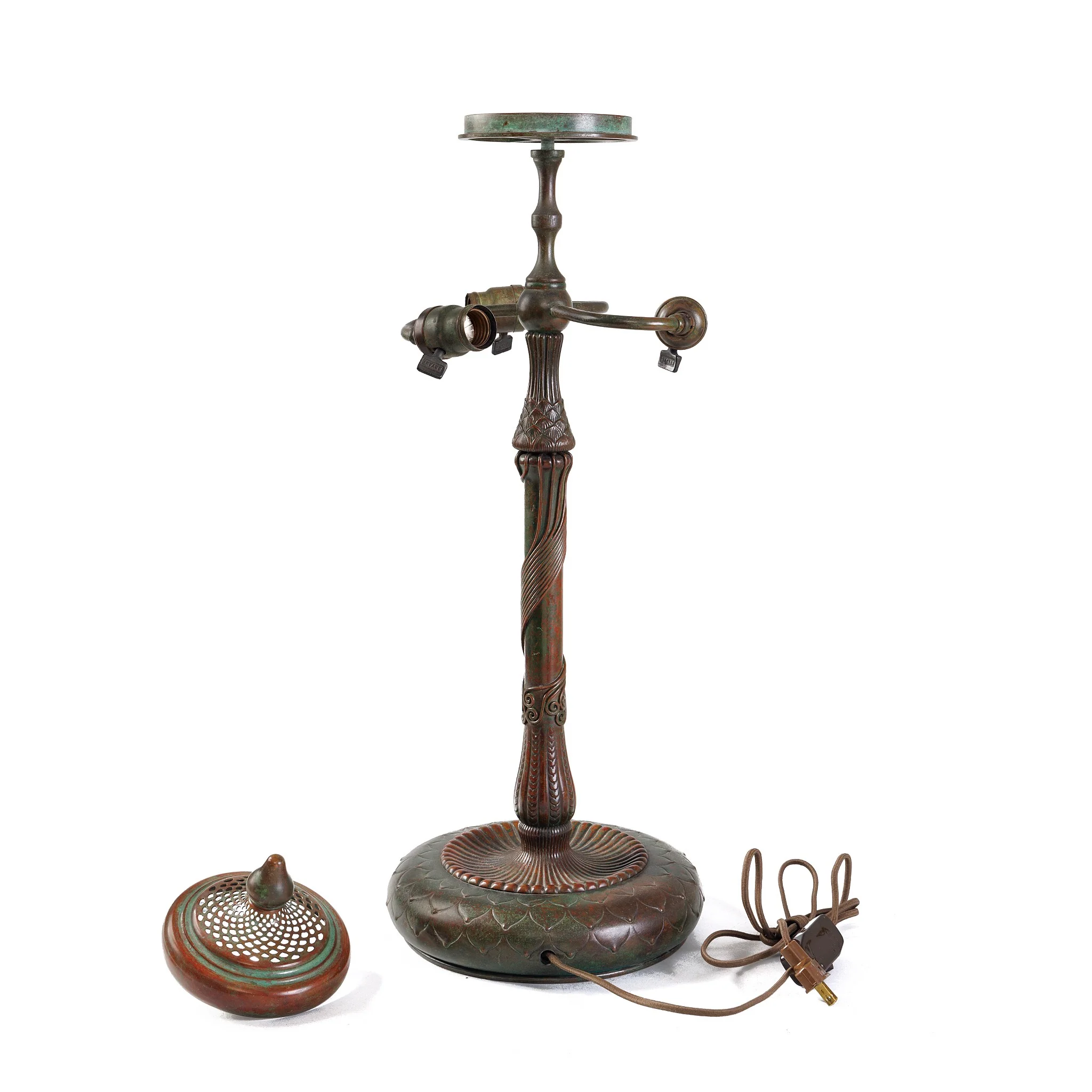 Tiffany Studios New York "Jonquil Daffodil" Table Lamp - Image 5