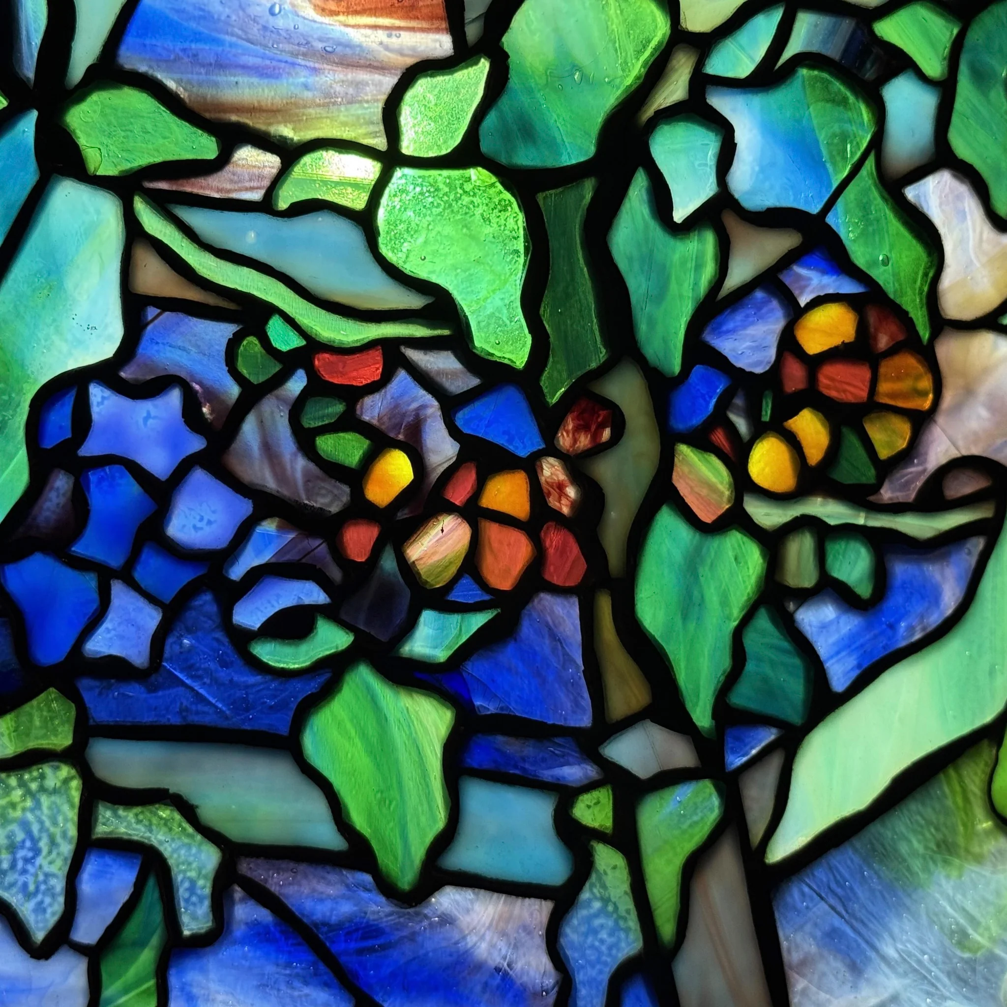 Tiffany Studios New York "October Nightshade" Chandelier - Image 9