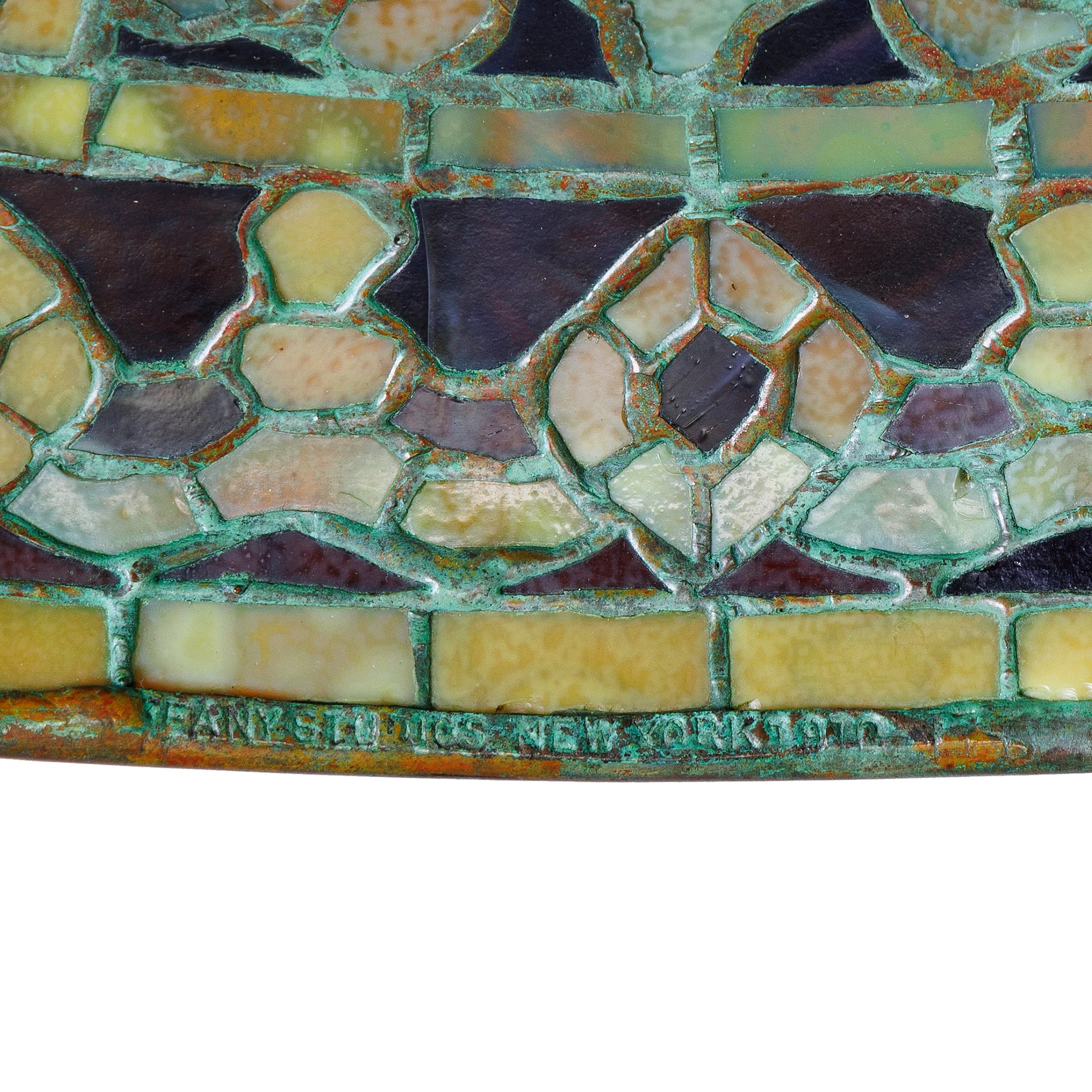 Tiffany Studios New York "Russian" Table Lamp - Image 5