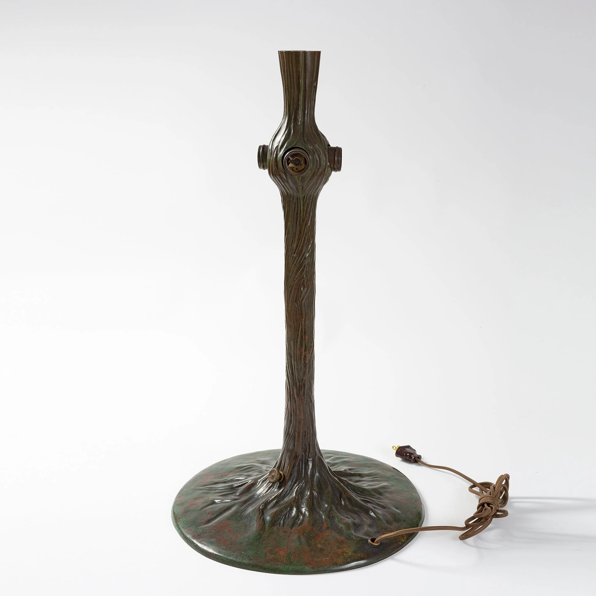 Tiffany Studios New York "Wisteria" Table Lamp - Image 6